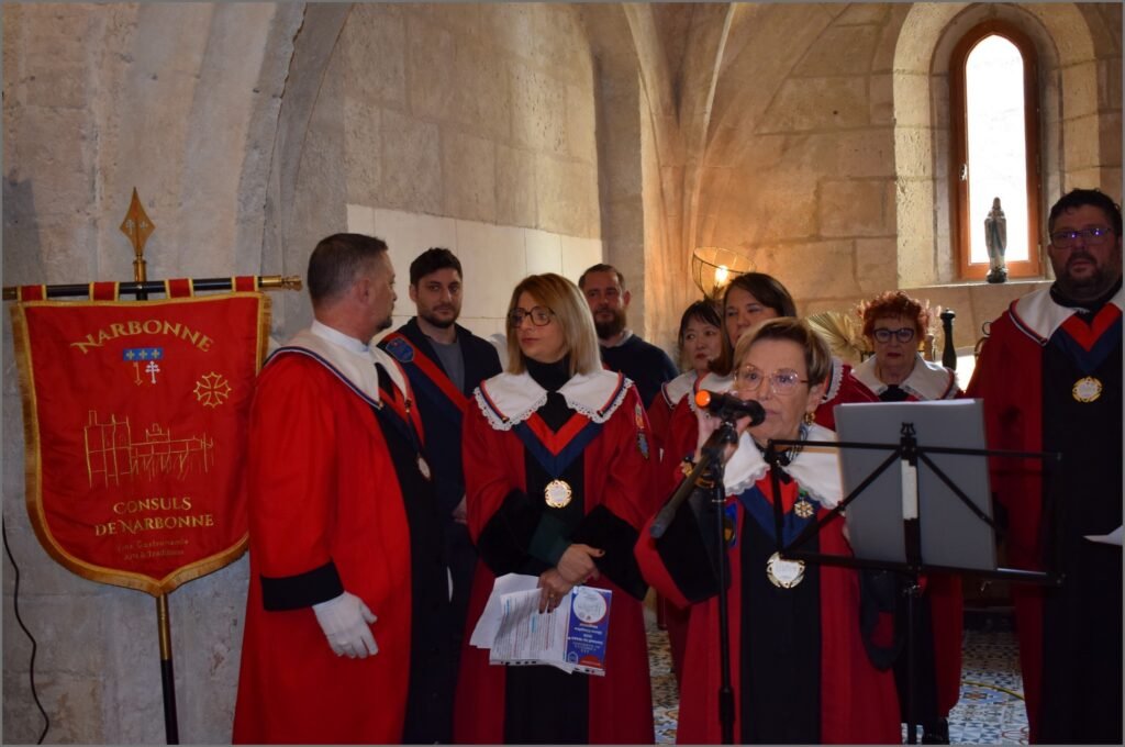 Les Consuls de Narbonne - Chapitre de la Confrérie 2025 - Intronisations à Narbonne - image 2 Chez Bebelle
