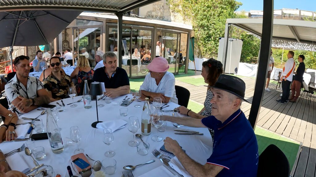 PORU1925 - La Confrérie des Consuls de Narbonne