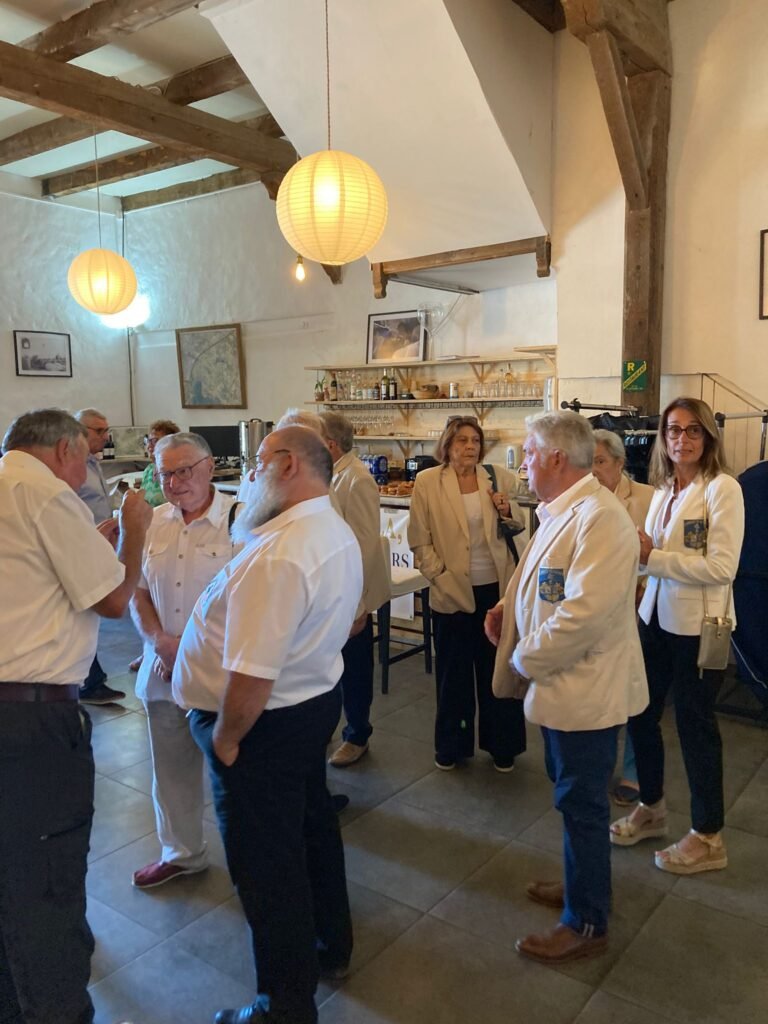 26c3d1e8 4e17 4dfa 8752 fbc7b1ac93f2 - La Confrérie des Consuls de Narbonne