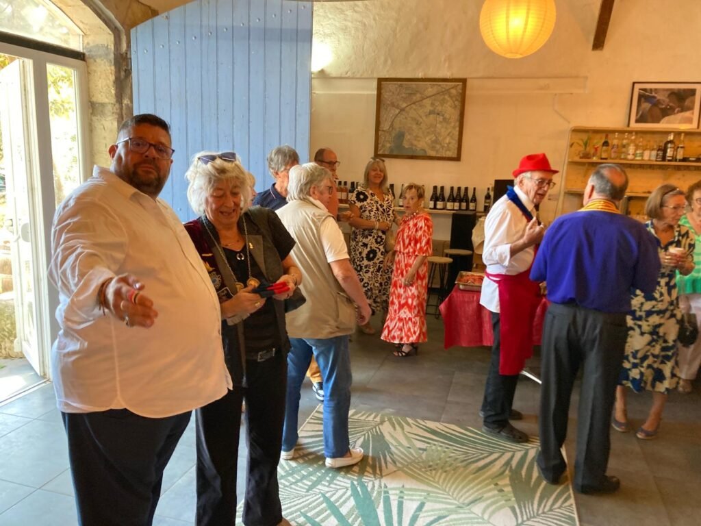 2d8cd6e1 9af2 4004 a432 805db9def9aa - La Confrérie des Consuls de Narbonne