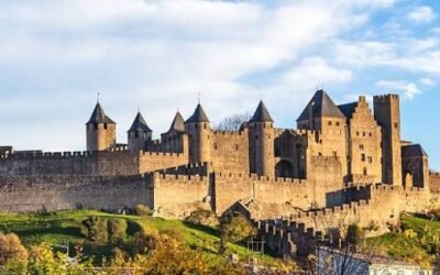 Les Consuls de Narbonne rendent visite à leurs voisins carcassonnais des Compagnons de Prosper Montagné